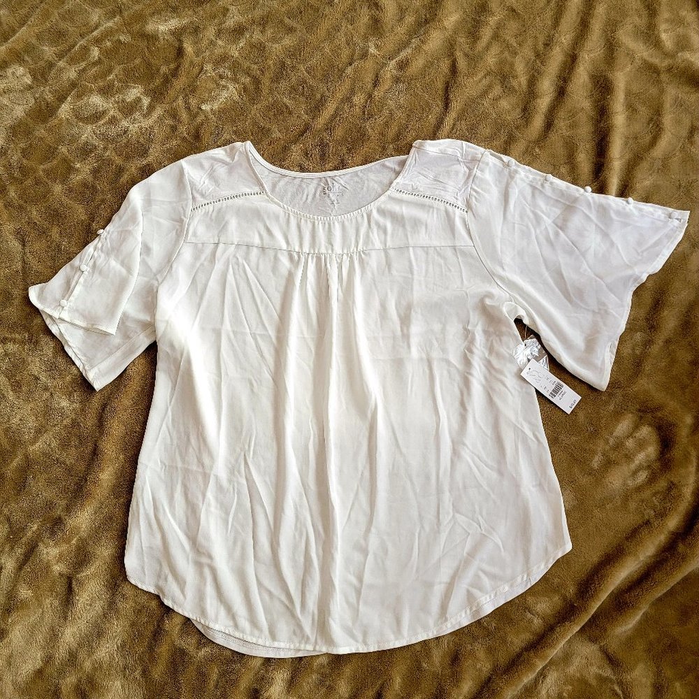 NWT White XL Top SOHO Jeans by New York & Company